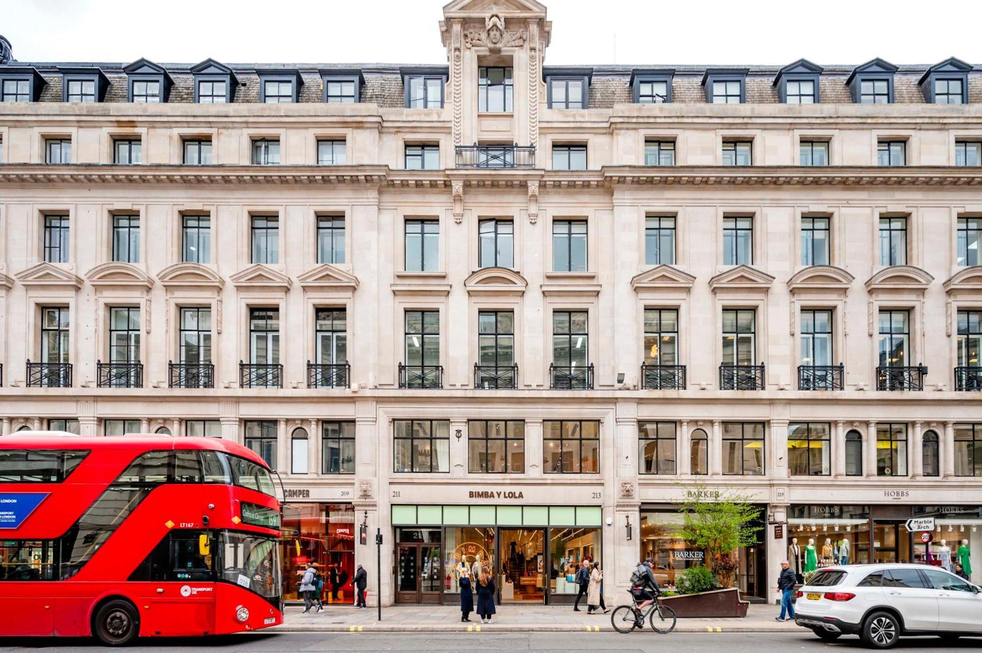 The Mayfair Marvel- By Out Of Office Lifestyle Appartamento