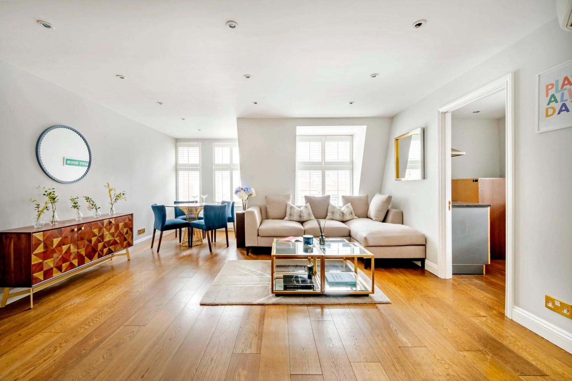 The Mayfair Marvel- By Out Of Office Lifestyle Appartamento *
